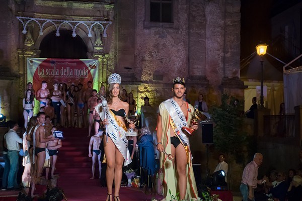 ENNESIMO SUCCESSO DEL’ EVENTO “LA SCALA DELLA MODA”